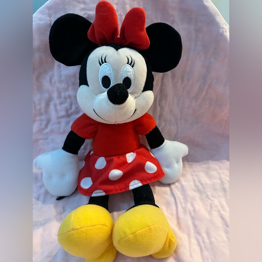 Kohl's Red and Yellow Stuffed Minnie - Picture 1 of 5
